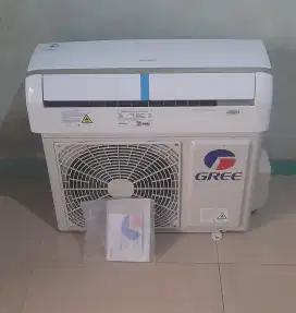 Juaj ac gree 1/2 pk R32 masih mulus ori ful