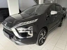 Xpander 1.5 Ultimate 2022 Hitam