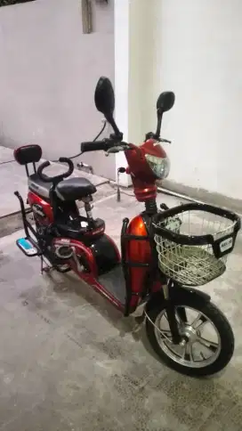 Motor Listrik Selis