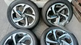 Di jual veleg ori Subaru r 18