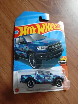 Hot Wheels '19 Ford Ranger Raptor HKS. 