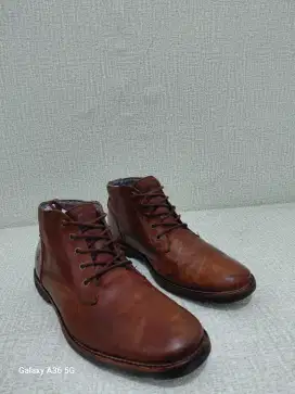 Timberland chukka boots coklat kulit semir
size 45 insole 29 cm