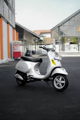 PIAGGIO VESPA LX 150 2VIE INJECTION 2011 MURAH BERGARANSI