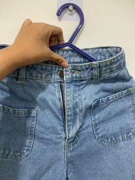 Celana Jeans Wanita