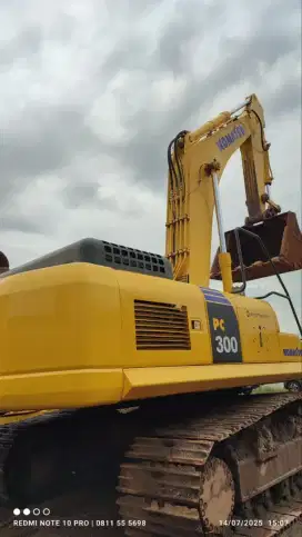 Exca Komatsu PC300 2021 & 2022 
di Banjarmasin