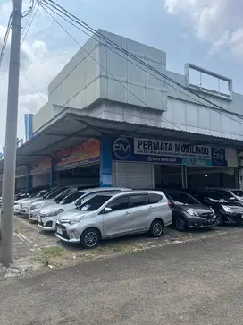 Sales counter used car