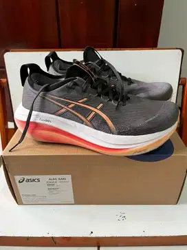 Asics nimbus size 43.5