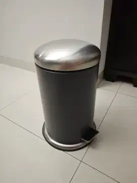 Kotak sampah IKEA MJOSA