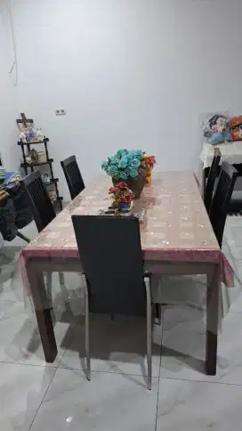 Meja makan / rapat kantor 6 kursi kayu jati
