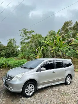 grand Livina XV ultimate 1.5 matic mulus mengkilat pajak hidup