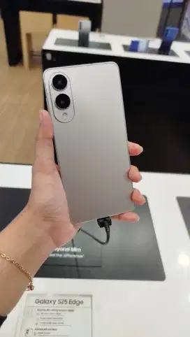 Samsung Galaxy S25 Edge