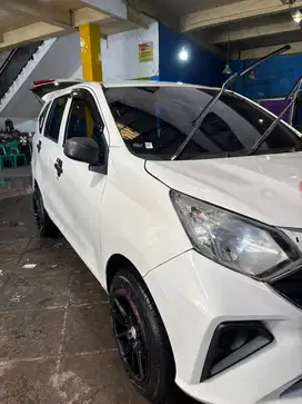 Sigra 1.0 D M/T