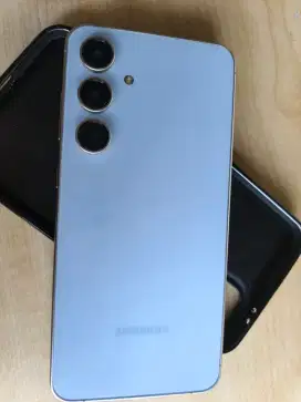 Samsung s 24 fe 8/256 gg komplit baru pakai 3 bulan