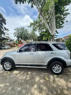 TOYOTA TERIOS 1.5 AT BENSIN AT