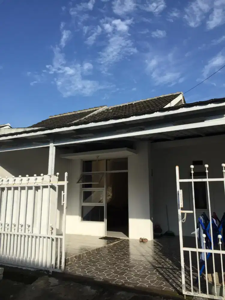 DIJUAL SEGERA RUMAH PERSONA PERMATA HIJAU
