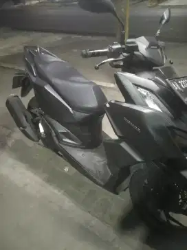 Jual Vario 160 abs tahun 2022