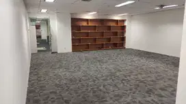 SEWA KANTOR DI JAKARTA SELATAN TB SIMATUPANG 90M2 BARE 130K NEGO