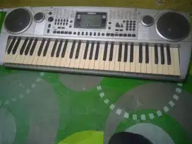 Keybord piano MEDELI mc110.suara mantp. Banyak pilihan suara. Cek goto