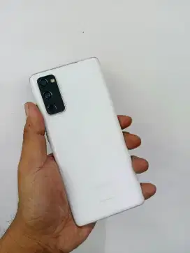 Samsung S20 FE 8/128 GB