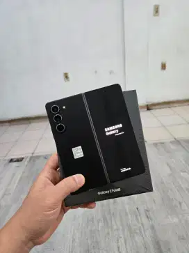 Samsung Z Fold 5 256 256Gb Mulus - Resmi #Relax
