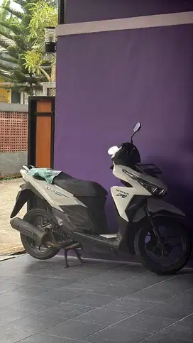 Jual vario 2015 150 fi dan satria lumba-lumba