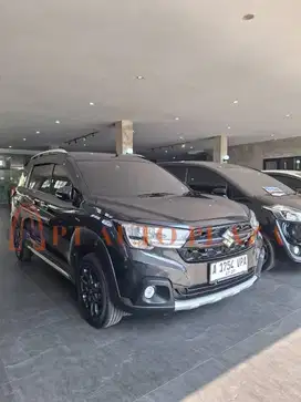 SUZUKI XL7 ALPHA HYBRID AT 2024 HITAM