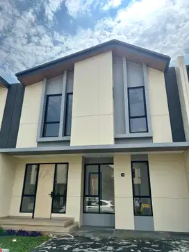Rumah siap huni di Svarna Sutera Cluster Ashta