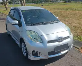 Toyota Yaris E Matic 2012