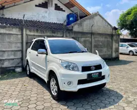 CASH TOYOTA Rush S A/T 2012 - White Metallic