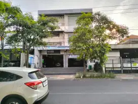 Sewa toko nol jalan raya di Bratang Binangun lantai 2