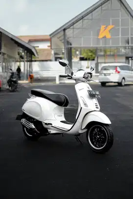PIAGGIO VESPA SPRINT 150 IGET FACELIFT 2021 MURAH BISA KREDIT
