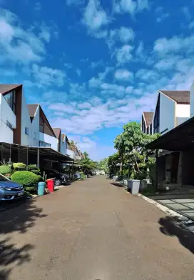 Dijual rumah di Cluster Rempoa dekat pondok indah mall dan bintaro.