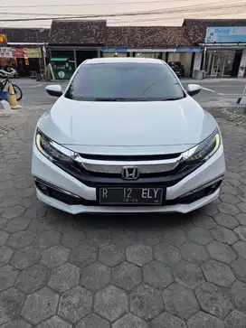 HONDA CIVIC TURBO ES TAHUN 2020