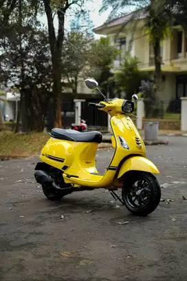 PIAGGIO VESPA S 125 IGET FACELIFT 2022 MURAH BERGARANSI BISA KREDIT