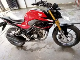 Jual Honda cb 150 r v4