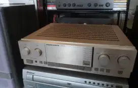 Amplifier Marantz PM 64 watt besar