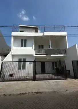 Rumah surabaya darmo indah, dekat pakuwon pradah lontar citraland
