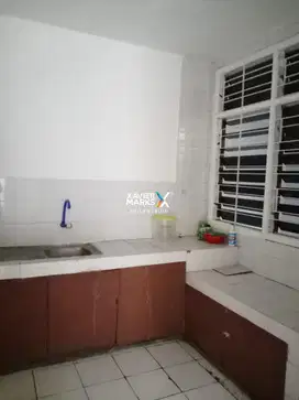 Disewakan Rumah di Rungkut Mapan Siap Huni dekat Raya MERR