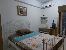 DISEWAKAN APARTEMEN GREEN LAKE VIEW CIPUTAT SIAP HUNI