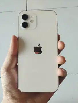 iPhone 12 128 GB Putih
