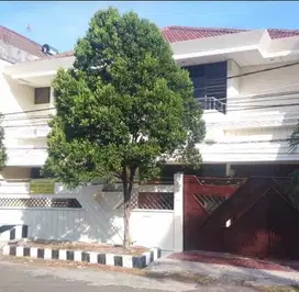 Disewakan rumah dharmahusada permai belakang galaxy mall