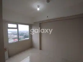 Apartemen Puncak Dharmahusada Corner 3 BR Semi Furnished Baru Gress