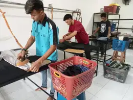Lowongan Laundry Bagian setrika uap