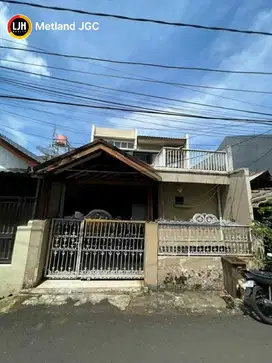 Rumah 2 Lantai lokasi strategis di Kayu Putih, Jakarta Timur