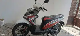Jual santai vario fi surat lengkap  2017 plat DKI Nego