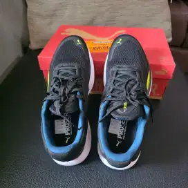 Sepatu Puma Scend Pro Black Running Shoes New