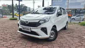 DP Rendah  5JT - Daihatsu Sigra 1.0 D Bensin-MT 2021 Putih