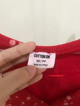Cotton On red top + Celana Ada Women (harga satu pasang)