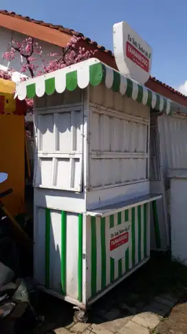 Container Booth Bekas Jual Es Teh