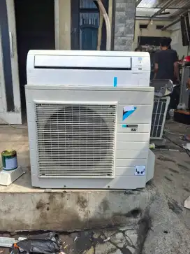 ready ac daikin 2 setengah pk